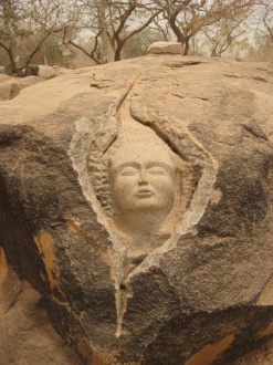 03 Sculptures A Laongo